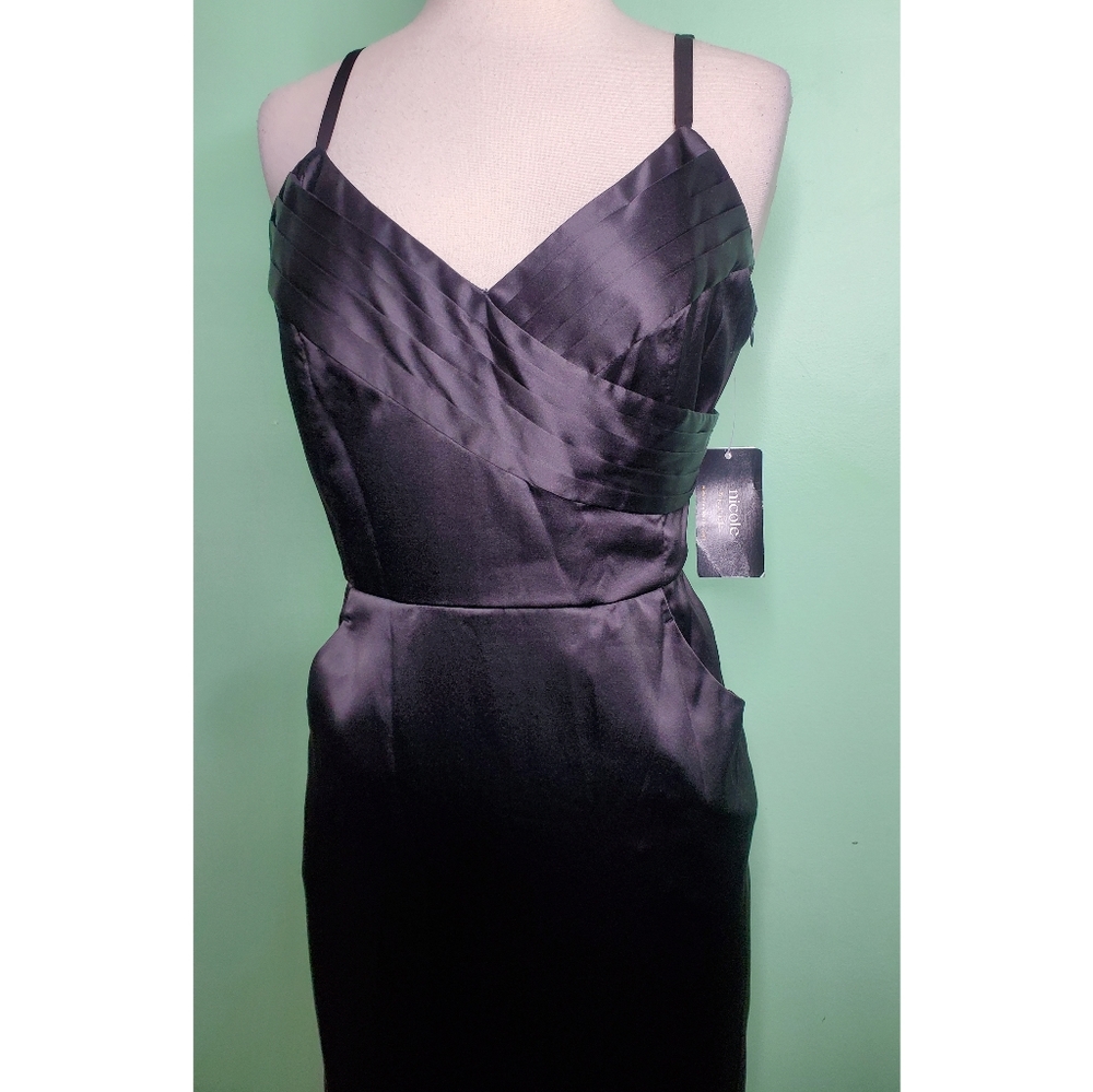 Nicole Miller Black Satin Midi Cocktail Dress NWT - Picture 2 of 5